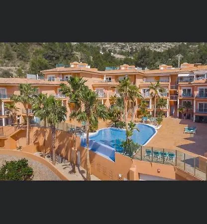 Flamingo Hills