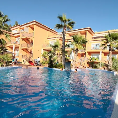 Aparthotel Flamingo Hills 2*