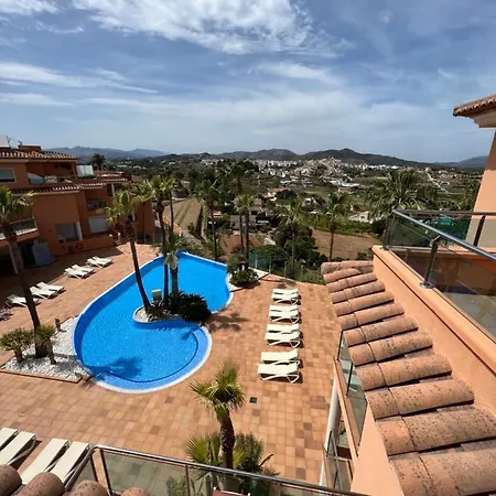 Flamingo Hills
