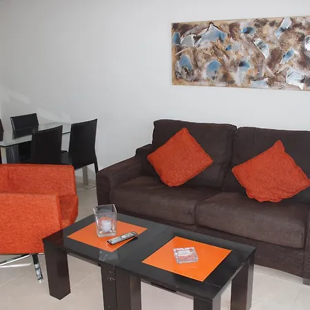 Flamingo Hills Aparthotel